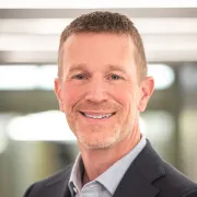 Austin Gresham headshot