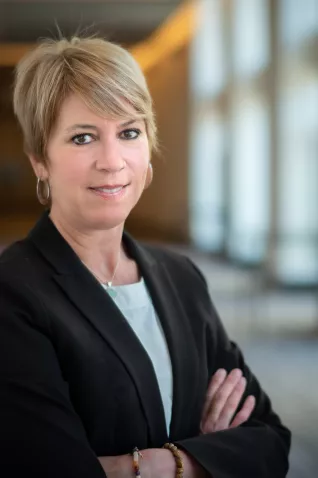 Denise Shue_Headshot