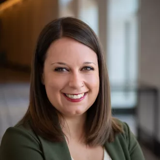 Angie Williams Headshot