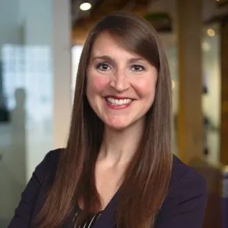 Sarah Mitschke headshot