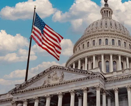 US Capitol building with US flag